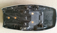 Load image into Gallery viewer, 1974 Honda CB250 Original seat